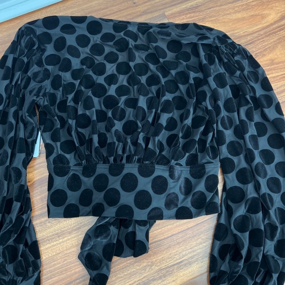 Top - Picture 2 of 3